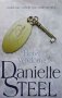 Hotel Vendome Danielle Steel, снимка 1 - Художествена литература - 34110039