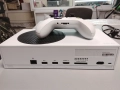 Xbox Series S 500 GB + оригинален контролер, снимка 3