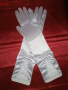 Нови бели сатенени ръкавици с панделка и дантела 37 см 