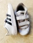 Детски оригинални бели маратонки Adidas 26 номер, снимка 1