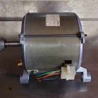 Електромотор от пералня Brandt, снимка 2 - Електродвигатели - 42532524