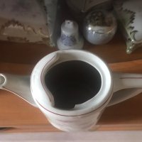 Порцеланов чайник за реставрация, снимка 2 - Антикварни и старинни предмети - 37304909
