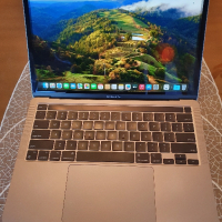 Apple Macbook pro 13’ m1 8gb/256gb, снимка 12 - Лаптопи за работа - 44700256