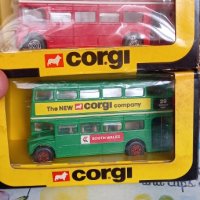 Corgi-английски,редки,големи, снимка 1 - Колекции - 30230274
