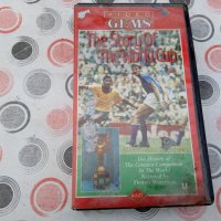Футбол световно 1930-1982 обзор VHS Видеокасета, снимка 3 - Други жанрове - 39494804