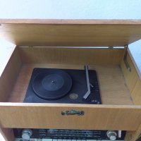 АКОРД-104 Радио-грамофон/музикален шкаф  2, снимка 4 - Радиокасетофони, транзистори - 29566033