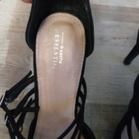 Елегантни обувки на ток, снимка 4 - Дамски обувки на ток - 29946616