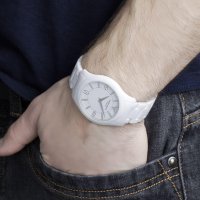 Оригинален мъжки часовник Emporio Armani AR1442 Ceramica Super Slim, снимка 4 - Мъжки - 37772324