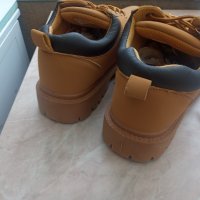 Нови мъжки обувки 42, снимка 1 - Ежедневни обувки - 39882848