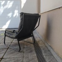 Тапициран стол с ръкохватки, черна екокожа, здрава метална конструкция., снимка 5 - Столове - 42139816