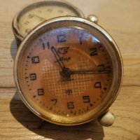 Лот стари съветски настолни часовници , снимка 5 - Антикварни и старинни предмети - 44392869