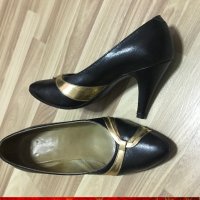 Оригинални Дамски обувки на висок ток , снимка 1 - Дамски елегантни обувки - 31013328