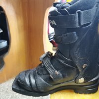 Ски обувки Scarpa 37 номер, снимка 7 - Зимни спортове - 38174884