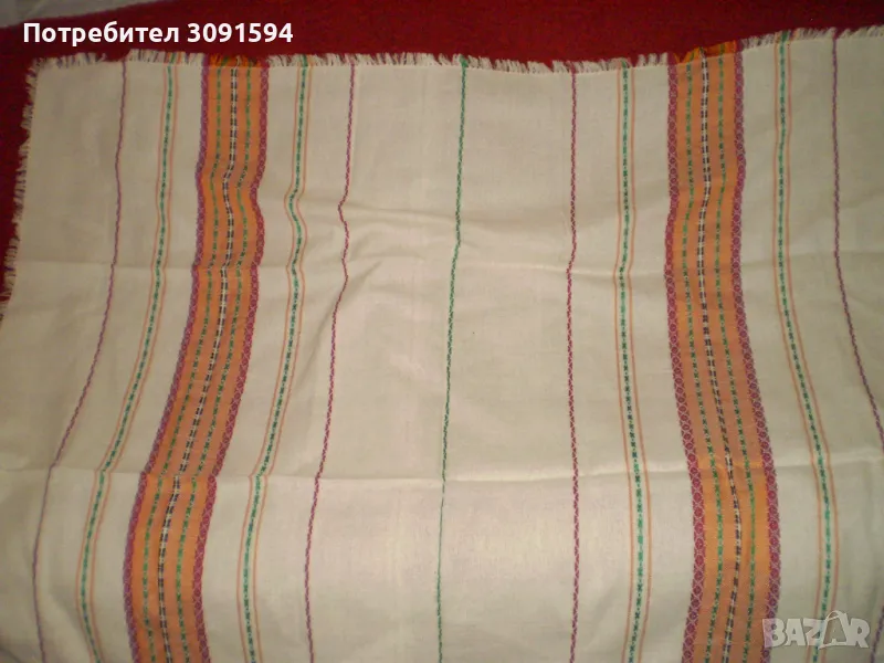 Традиционен българска  покривка в бяло многоцветни мотиви, снимка 1
