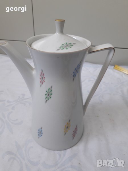 Немски  порцеланов чайник , снимка 1