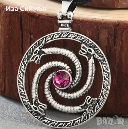 Викингски медальон със змии и розов цирконий, снимка 1