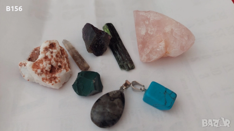 Лот естествени камъни и висулки, снимка 1