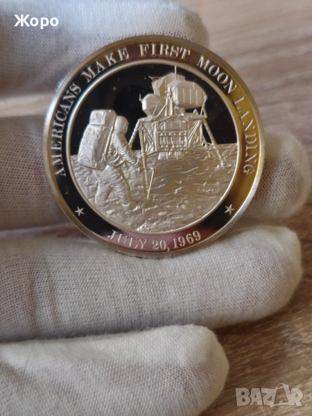 Монета (плакет) "Първото кацане на Луната", снимка 1