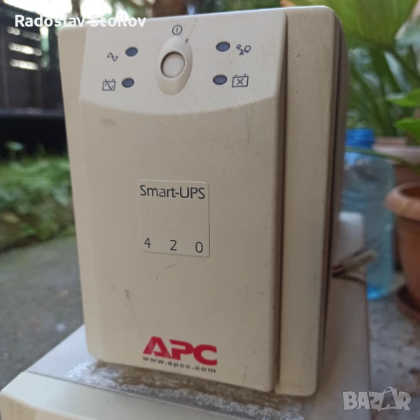 Непрекъсваемо захранване UPS APC 420 smart, снимка 1