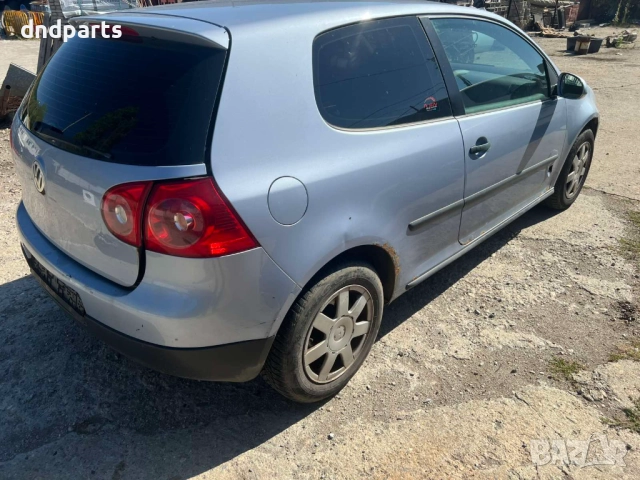 VW Golf 5 1.4i 2005г. На Части, снимка 4 - Автомобили и джипове - 51597687