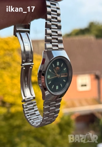 Часовник Orient Crystal Automatic, Rare Day-Date بالعربية – края на 1970-те Нов!, снимка 4 - Антикварни и старинни предмети - 51897328