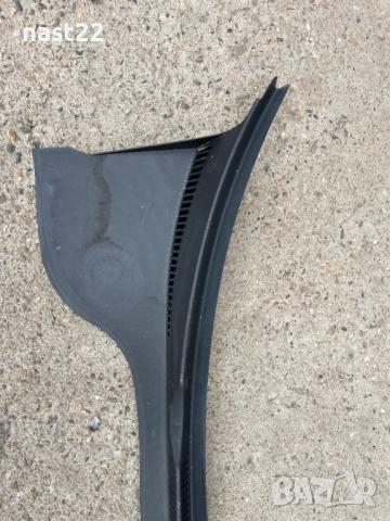 Кора под чистачките Фолксваген Голф 5/Golf 5 , снимка 4 - Части - 52672916