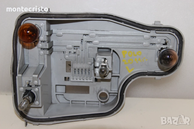 Лява платка стоп VW Polo V 6R1 (2009-2014г.) ляв ламподържач 6R0945257A / 6R0 945 257 A, снимка 1