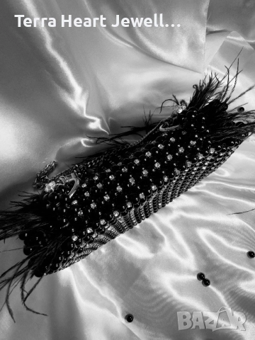 Чанта от пера перли и кристали, снимка 6 - Чанти - 52061060