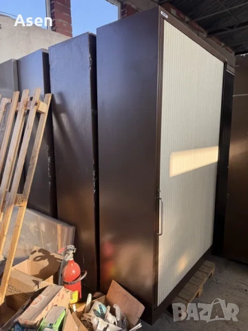 Стелажи, шкафове за гараж с плъзгащи щори- метални 145/208