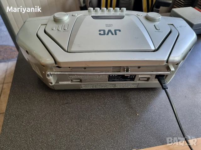 JVC RC-EZ35, снимка 2 - Радиокасетофони, транзистори - 51079196