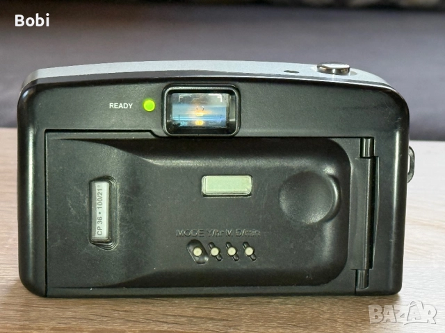 Polaroid 370 Date Auto Focus – моментен фотоапарат, снимка 6 - Фотоапарати - 52868310