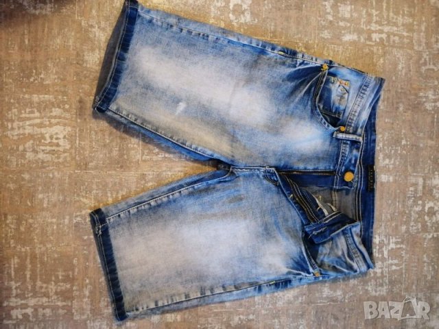 Къси дънки, снимка 7 - Дънки - 29207683