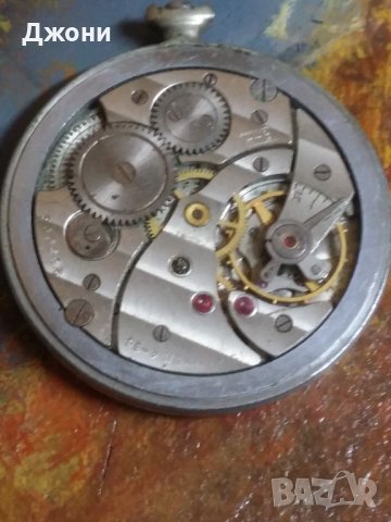 Часовник. Будилник. Джобен часовник, снимка 4 - Антикварни и старинни предмети - 44341035