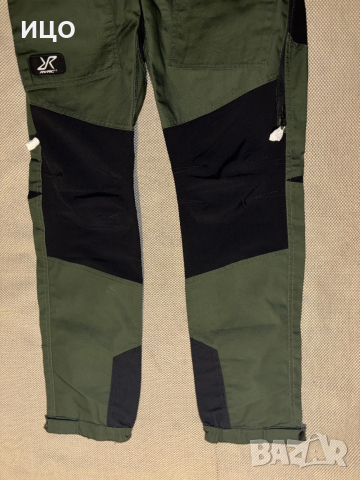 Нов мъжки тънък панталон RevolutionRace, снимка 7 - Спортни дрехи, екипи - 54031826