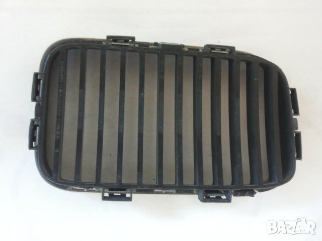 Решетка радиатор BMW E 36 лява, снимка 2 - Части - 37235005