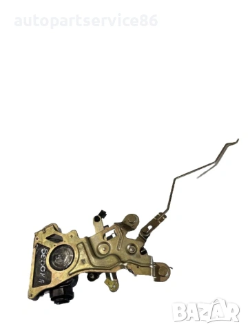 Актуатор на механизма на бравата на задния капак за KIA Carnival (2006–2012)