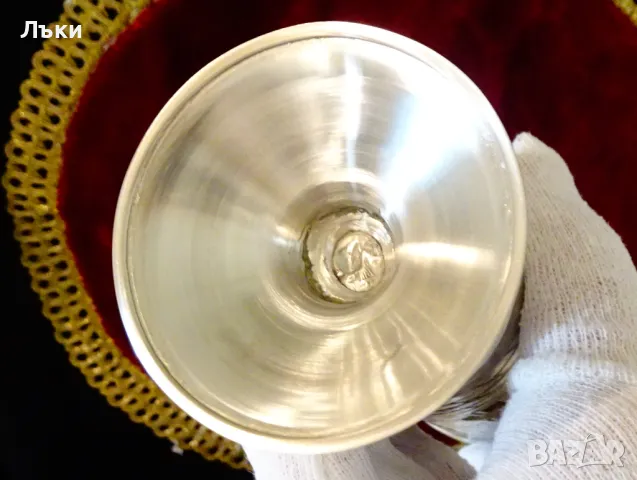  Бокал от калай с релефни картини Кръчма,Изба,Сватба. , снимка 10 - Антикварни и старинни предмети - 48175720