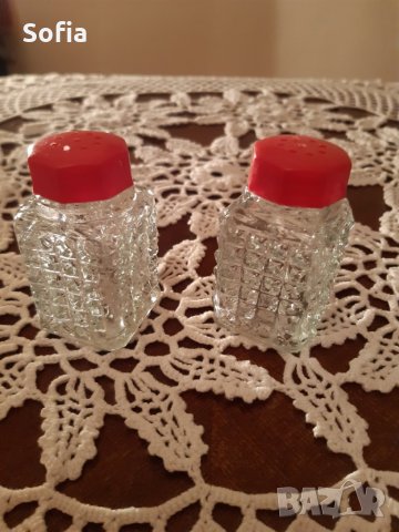 Колекция Антикварно Стъкло/ комплект за подправки: "сол и пипер" 