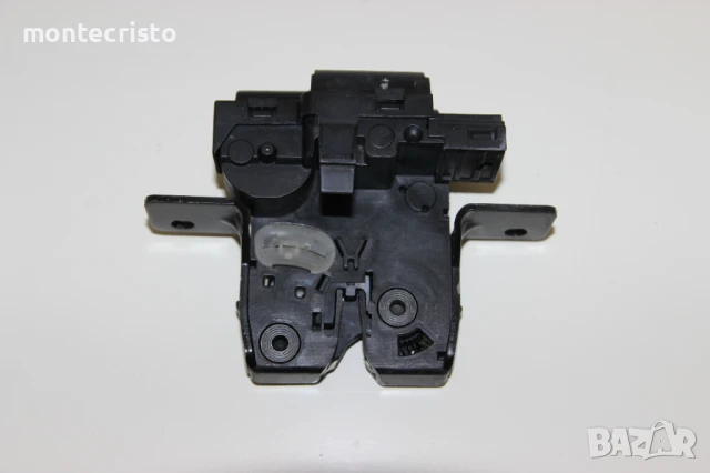 Брава заден капак Renault Clio III (2005-2013г.) хечбек 5 врати / 8200947699/ Рено Клио, снимка 2 - Части - 50653020