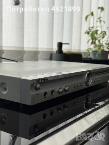 DVD плеър NEO DVD-F61 с два микрофонни входа, снимка 2 - Аудиосистеми - 52040779