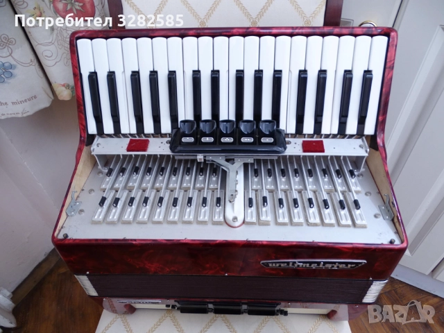 Акордеон Велтмайстер Стела 60 баса, снимка 15 - Акордеони - 52321999