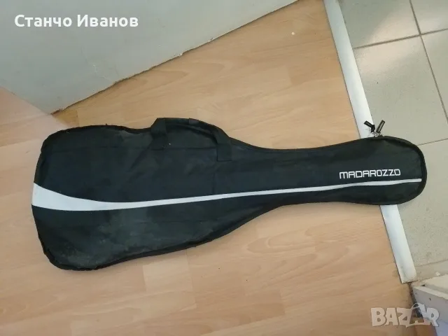 Електрическа китара Cort + Marshall кубе + калъф , снимка 2 - Китари - 55967656
