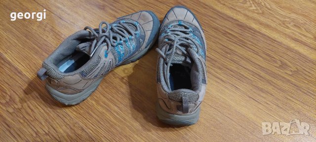 дамски спортни туристически маратонки hi tec vibram 37, снимка 5 - Маратонки - 42707974