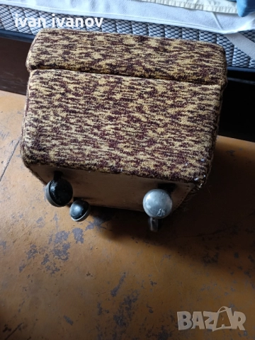  футьойли и табуретки -100лв, снимка 6 - Дивани и мека мебел - 52237253