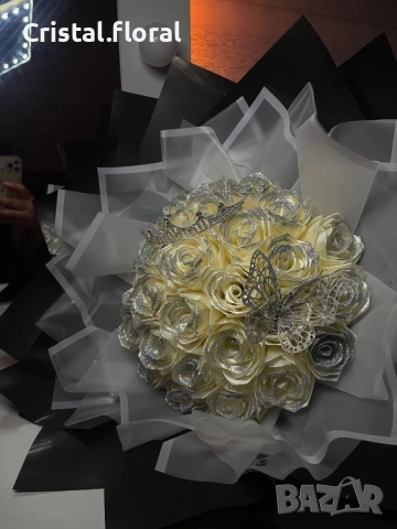 Букет, който не увяхва… а разказва история