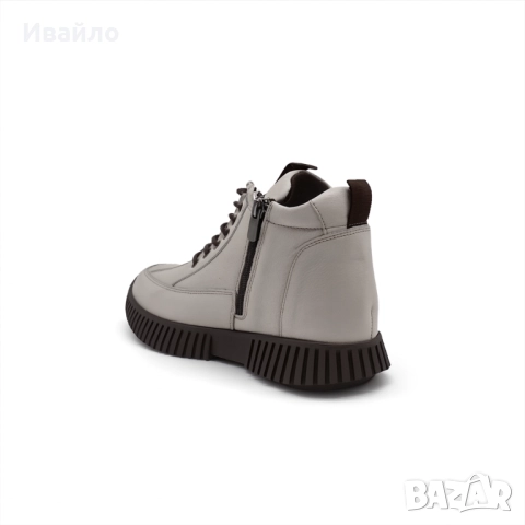 Дамски светлобежови боти от естествена кожа с тъмнокафява подметка и връзки, снимка 7 - Дамски боти - 52190252