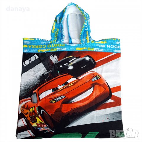 1608 Детско хавлиено пончо с качулка Маккуин