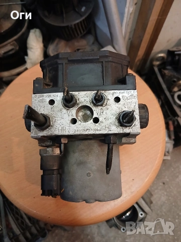 ABS помпа за Ауди А4 и А6 , Пасат В5.5 4B0 614 517 G / 0 265 950 055 / 0 265 225 124