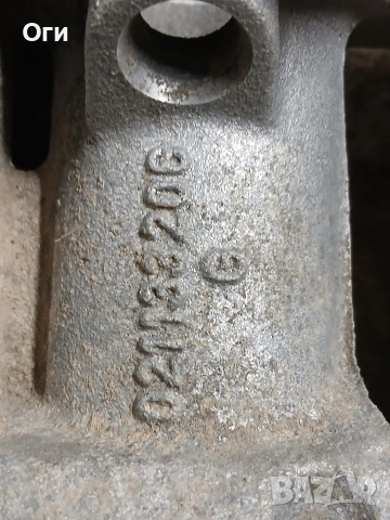 Всмукателен колектор за Фолксваген Голф 3 , Пасат В4 и Корадо VR6 021133206G, снимка 2 - Части - 53998999