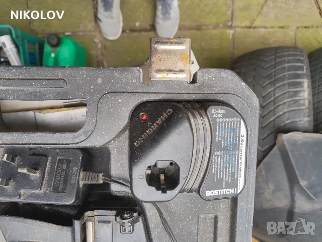 Пистолет за пирони Bostich, снимка 4 - Други инструменти - 54170493